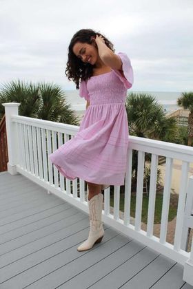 SS Scalloped Dress Light Pink